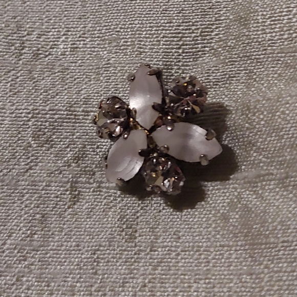 Dress suit - Picture 3 of 6